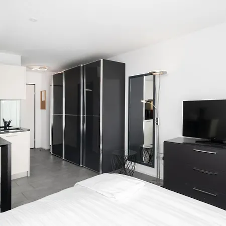 Aparthotel Arturo *